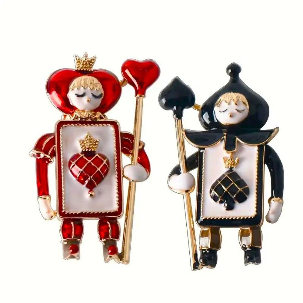 Alice in Wonderland Enamel Brooch Soldier Queen Hearts Spade Cards Poker Villian - Picture 8 of 8